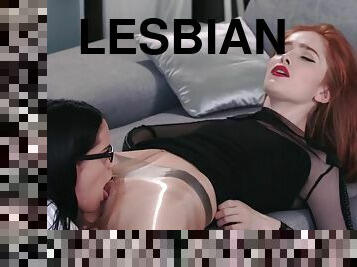 Cute redhead Jia Lissa lesbian porn video
