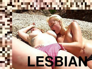 Lesbian-Alex622