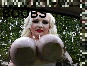 Wet Car Wash with blonde PAWG Princess Pumpkins - monster boobs