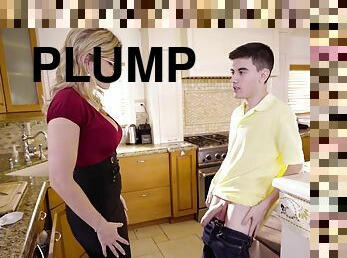 Brazzers Plump Stepmom Quickie With Skinny Youngster