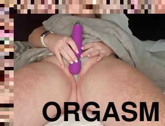 storatuttar, orgasm, amatör, milf, leksak, trosor, sprut, webbkamera, ensam