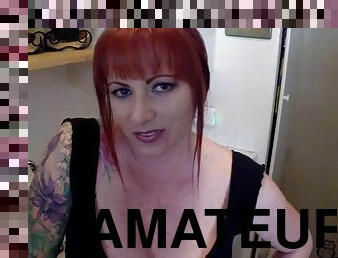 amador, chupanços, mulher-madura, mãe, pov, cozinha, mãe-mother, oral, tatuagem