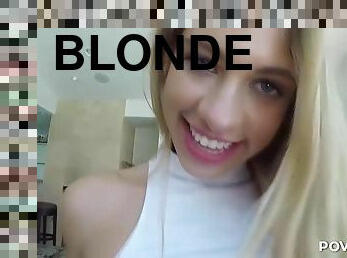 Large Ass blond hair babe riding a bbw wang