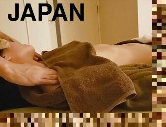 Japanese Aroma breast Massage 7