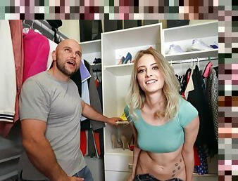 Kyler Quinn shows us all stuff in her wardrobe before crazy sex