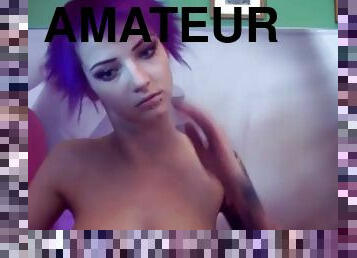 Bluehaired emo plays with her pussy on webcam