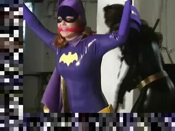 Catwoman batgirl domination continued
