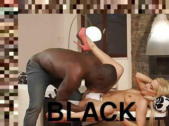 VIP4K. Blonde by the name of Nesty makes love to the black boyfriend