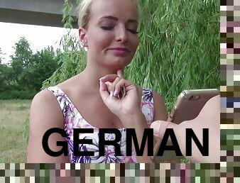 GERMAN SCOUT - TEENY VICTORIA BEI SPONTAN STRASSEN CASTING HART GEFICKT - Cumshot