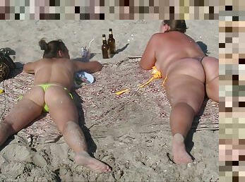 Mega Bootie Supersized Big Beautiful Women And Ssbbw Beach Candid - Sbbw