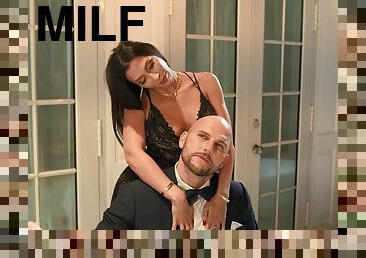 Rachel Starr beautiful MILF hardcore sex movie