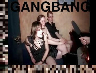 orgie, fête, échangistes-et-libertins, milf, hardcore, gangbang, sexe-de-groupe, européenne, euro, club