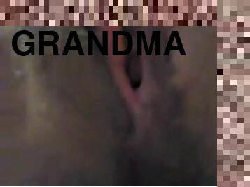 Grandma cums for you