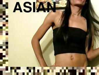 asiatique, gros-nichons, public, transsexuelle, fellation, point-de-vue, petits-seins, taquinerie