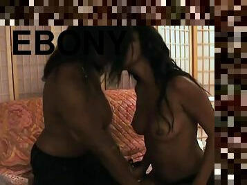 Ebony Lesbians