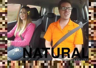 Natural busty babe bangs in driving school car