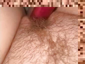 poilue, masturbation, orgasme, chatte-pussy, amateur, milf, jouet, belle-femme-ronde, point-de-vue, fétiche