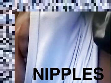 Lickingmynipples