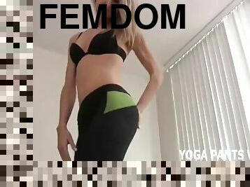 I want to give you a handjob in my yoga pants joi