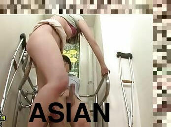 Cute Asian amateur gives a wet blowjob