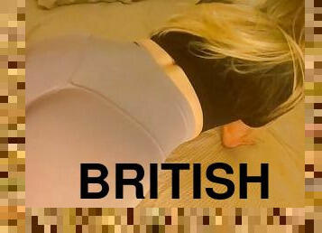 beule-schuss, erotisch-mutti, selbst-gefertigt, paar, höschen, cfnm, beule, blondine, briten, fest-tight