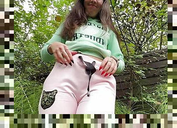 levrette, en-plein-air, public, chatte-pussy, russe, babes, fellation, ejaculation-sur-le-corps, ados, point-de-vue