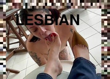 лесбіянка-lesbian, бдсм, рабиня, ступні, фетиш