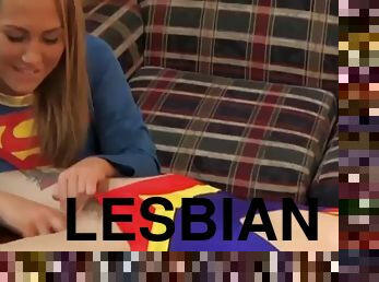 Supergirls has lesbian encounter