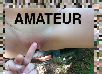 Amateur sucks a big cock in POV before enjoying it in the pussy