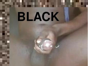 I couldn't hold my self back she sent me her pussy on my snapchat