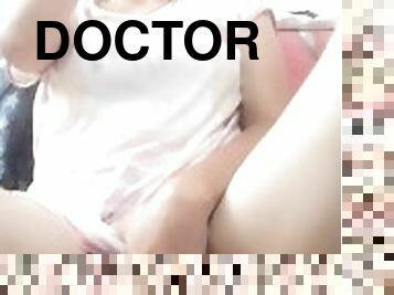 An 18-year-old nursing assistant masturbates in the chief doctor's office.