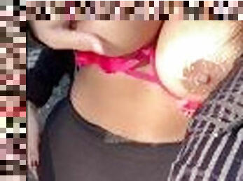 culo, tetas-grandes, pezones, público, coño-pussy, amateur, cámara, voyeur, zorra-slut, primera-persona