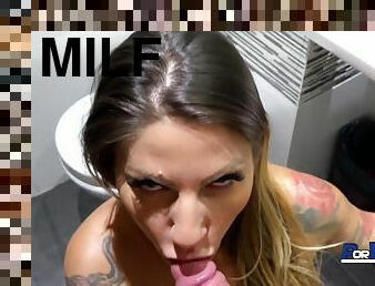 teta-grande, masturbação, anal, pénis-grande, mulher-madura, pov, loira, italiana, hotel, tatuagem