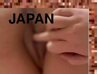Japanese girl wet pussy masturbating