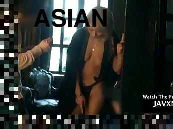 Asian babe gets fucked hd. jav