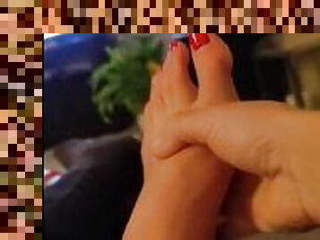 Milf wife sexy feet massage. Watching TV and make relaxing foot massage