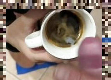 quella troia di mia moglie beve il caffe macchiato alla sborra DIALOGATO ITALIA