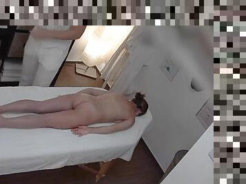 Hidden cam shows a European chick fucking with her masseur