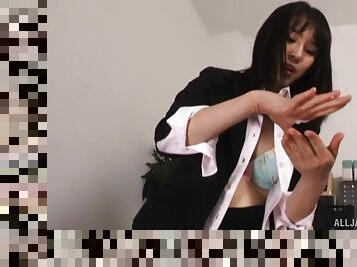 Hot office babe dazzles with pure Japanese kinks
