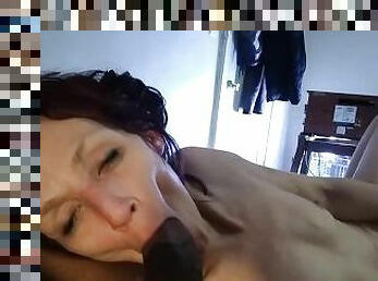 Homemade skinny Spun chick Feeling ice in her pussy