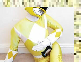 Yellow ranger masturbating