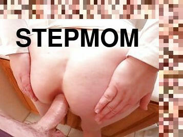 Free use stepmom fucked in the ass