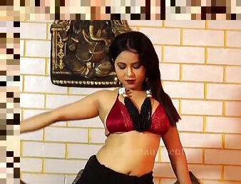 Tina Nandi Gudia Solo Nude Striptease Show