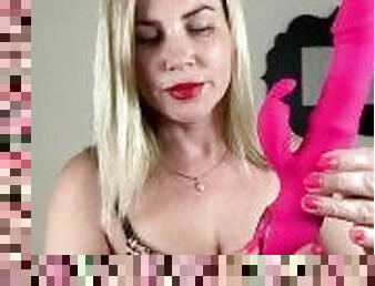 Review and Masturbation with a New Sex Toy
