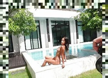 asiatiche, tettone, allaperto, amatoriali, ragazze-giovani, piscina, bocce, bikini