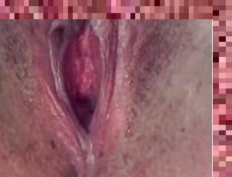 pisser, chatte-pussy, giclée, amateur, babes, ados, maman, mari, fantaisie, solo