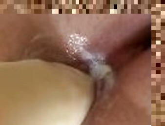 Creamy cum