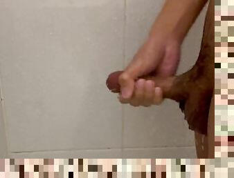 Amateur asian skinny guy masturbating in the shower