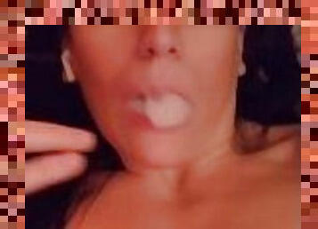 culo, tetas-grandes, masturbación, babes, fetichista, fumando, tetitas