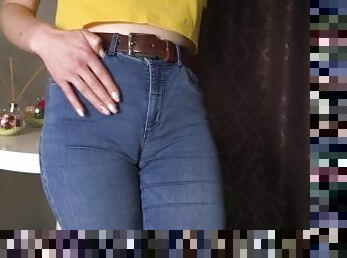 grosse, chatte-pussy, amateur, milf, belle-femme-ronde, culotte, serrée, solo, jeans, orteil-de-chameau